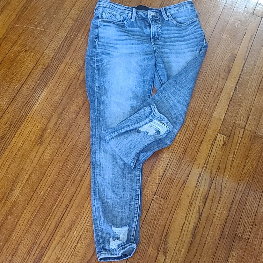 Buckle Black Size 30 Curvy Skinny Jeans